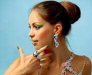 Советы по выбору женских украшений